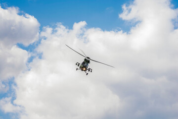 Fototapeta na wymiar Helikopter 