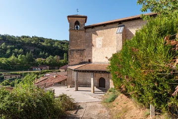 Fototapeten Naturpark Church of San Esteban. Korres, Alava. Izki Natural Park  © Néstor MN