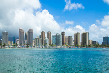 Obraz premium Waikiki Beach, shore of the island