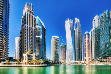 Fototapeta na wymiar Dubai Marina during a Sunny Day, United Arab Emirates