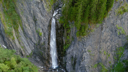 La cascade la Muzelle près de Venosc, Isère, Oisans