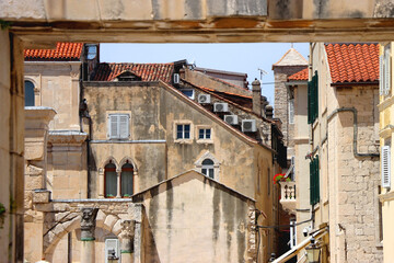 Fototapeta na wymiar The Silver Gate landmark and various historic buildings in central Split, Croatia. 