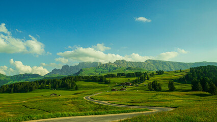 Fototapeta premium Somewhere in the Alps - Seiser Alm