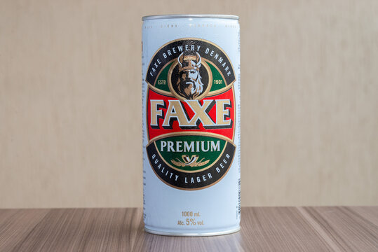 Faxe Premium Lager Geer 1 liter can. Brazilian Portuguese