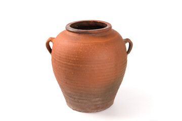 Fototapeta na wymiar empty old clay pot isolated on white background.