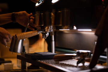 espresso coffee machine ยrepare the extraction coffee