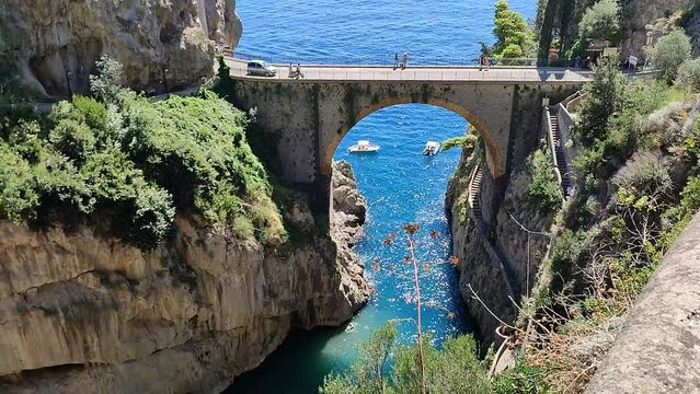 Furore - Panoramica del fiordo dal sentiero di Via Antonello da Capua