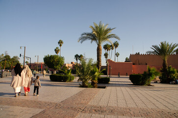 Obraz premium Marrakesh, Morocco, women with kids