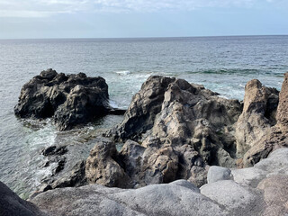 Fototapeta na wymiar volcanic landscape in line with the sea on the island of el Hierro