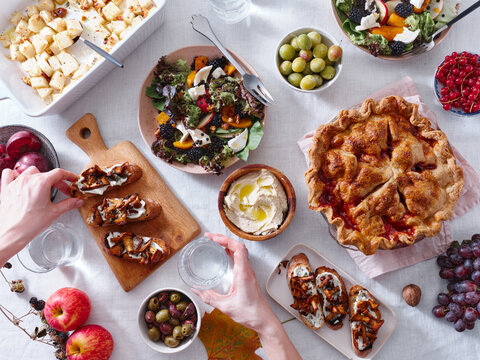 Festive vegetarian dinner