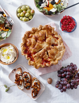 Festive vegetarian dinner