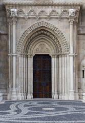Fototapeta na wymiar Matthias Church in Budapest. Gate of the Matthias Church.