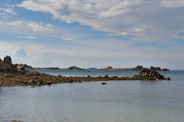 Paysage de mer à marée basse en Bretagne