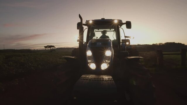 Trator maquinas agr&iacute;colas fazenda