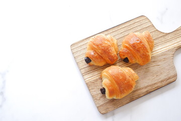 チョコレートが入ったクロワッサン