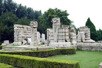 The Old Summer Palace Ruins Park in Beijing, China © 泰峰