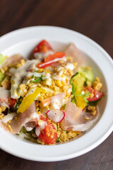 生ハムシーザーサラダ