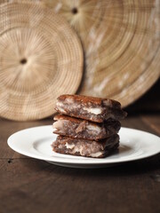 Kanom Ba Bin, Thai coconut pancake with black rice glutinous flour