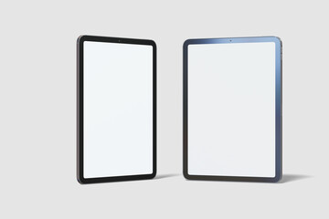 Set of tablets with screen