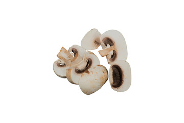 Streifen geschnittene Champignons als Freisteller png auf Transparenten Hintergrund freigestellt
