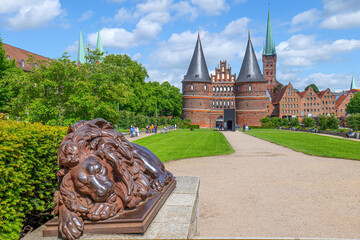Lübeck, Holstentor - obrazy, fototapety, plakaty