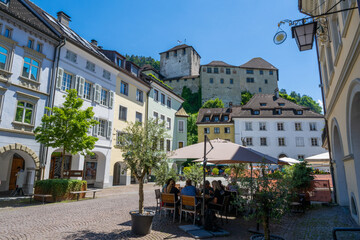 Fototapeta na wymiar Stadt Feldkirch in Vorarberg, Österreich, Neustadt