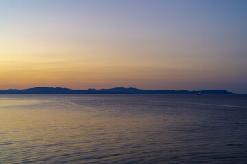 Obraz premium Island of Elba seen from the Piombino, Italy