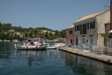 Fototapeta na wymiar fotografie dell isola di paxos in grecia