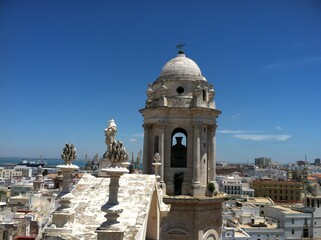Obraz premium view of the cathedral of st peter and st paul