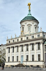 Fototapeta na wymiar Altes Rathaus auf dem Alten Markt in Potsdam