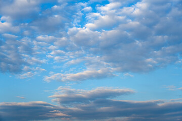 Naklejka premium Beautiful cloudy sky at sunset.