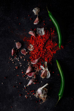 Garlic chili powder and green chili ingredients