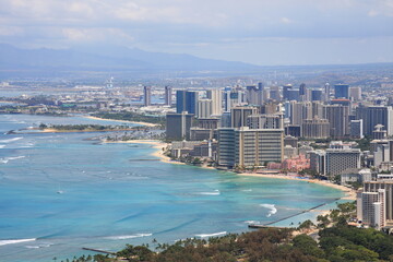 Naklejka premium ダイヤモンドヘッドから見るワイキキビーチ
