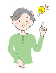 閃いた私服の高齢の女性