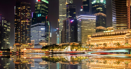 toeristische attracties in het stadspark van Singapore, Azië bedrijfsconcept afbeelding, panoramisch modern stadsgezicht gebouw in Singapore.