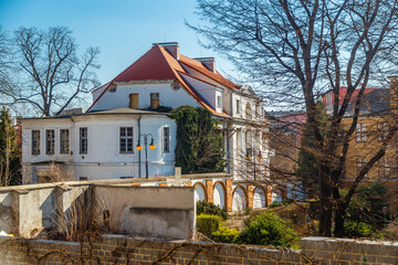 Widok na kamienice w Opolu.  © fotozen