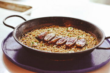 Cocina fusión creativa y sushi