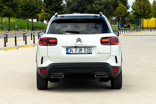 Citroen C5 Aircross is a compact crossover SUV produced by French manufacturer Citroen.