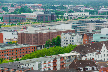 Kiel - Luftaufnahme Innenstadt Blick auf die H&ouml;rn und das ZOB-Parkhaus