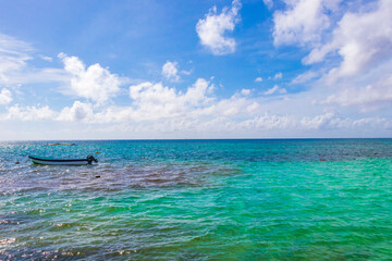 Obraz premium Boats yachts ship jetty beach in Playa del Carmen Mexico.