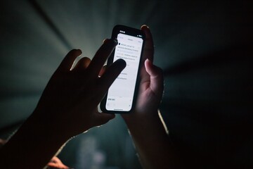 Smartphone in der Hand