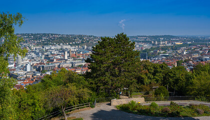 Obraz premium View of downtown Stuttgart (collegiate church) from the tea house in Weißenbergpark. Baden-Württemberg, Germany, Europe