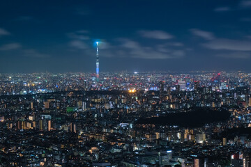 東京都 池袋、サンシャイン60展望台からのスカイツリー方面の夜景