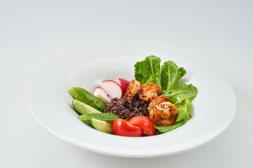 appetizer with shrimp and vegetables