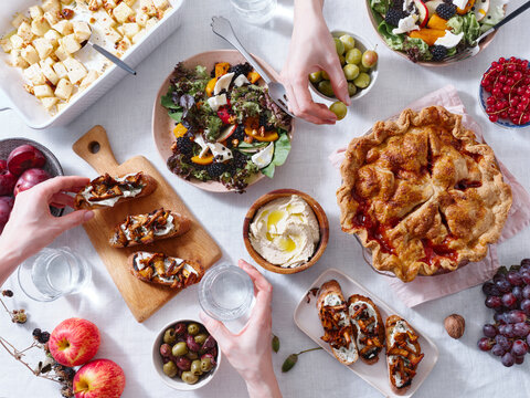 Festive vegetarian dinner