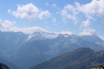Fototapeta premium Catena montuosa