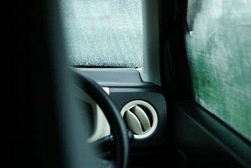 車の室内