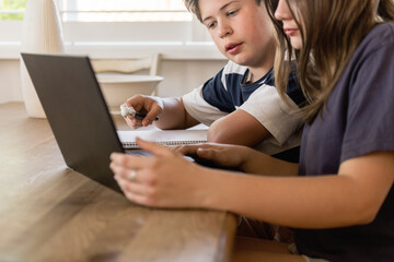 students using computer to do homework
