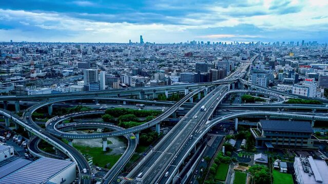東大阪JCT自動車の往来のタイムラプス動画