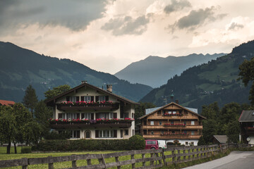 Fototapeta na wymiar village in the Bavarian alps